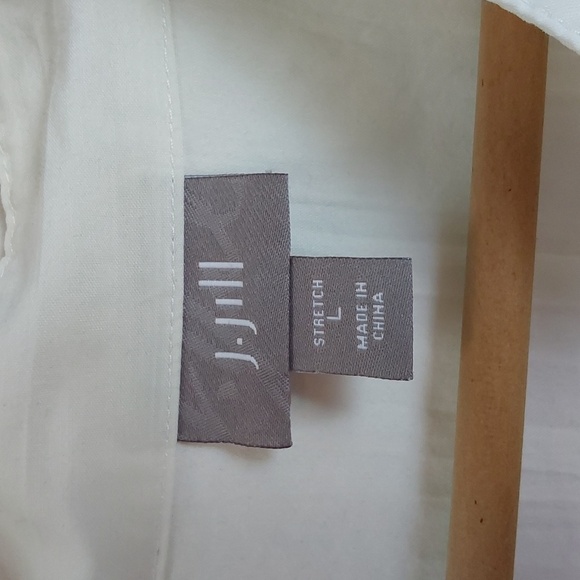 J Jill Womens Cream Stretchy Cotton Top Roll Tab Sleeves Minimalist Sz.L - Picture 7 of 8